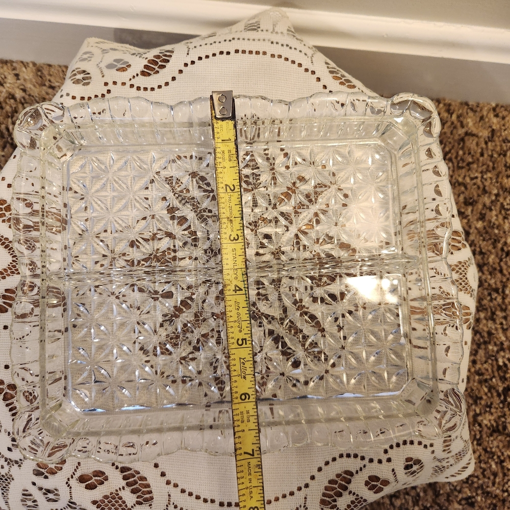 Pressed Glass Divided Vanity Tray OR Relish Dish With Scalloped Edge - Picture 6 of 8